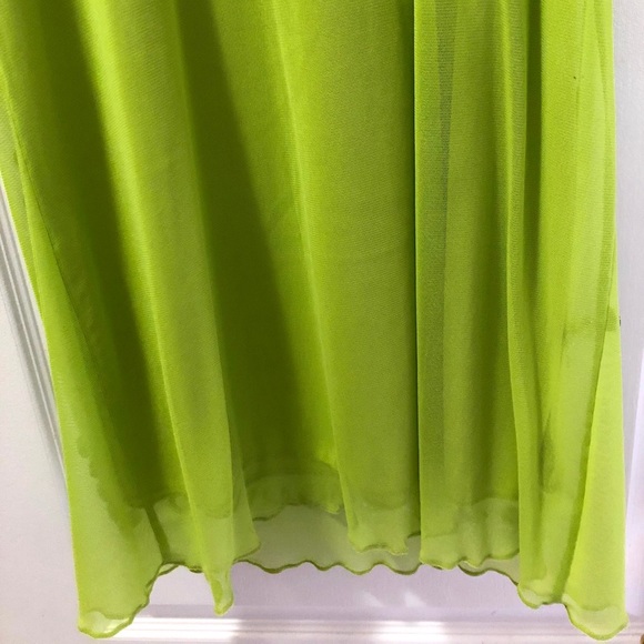 ♥️BCBG MaxAzria chartreuse chiffon bead dress - Picture 7 of 11